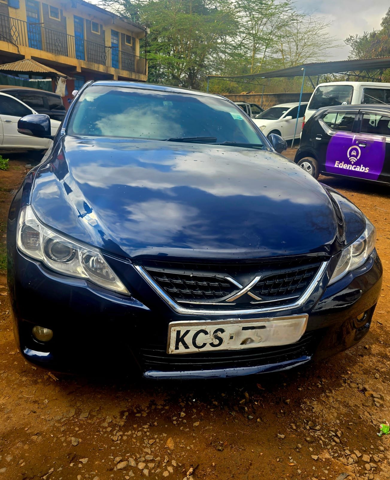 Toyota Mark X image 1